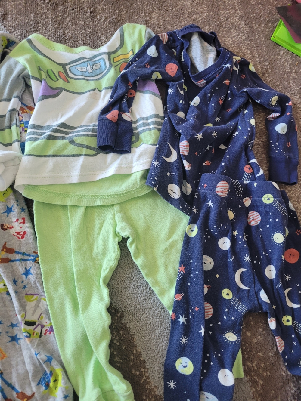 Toddler Clothing Bundle - Picture 6 of 6